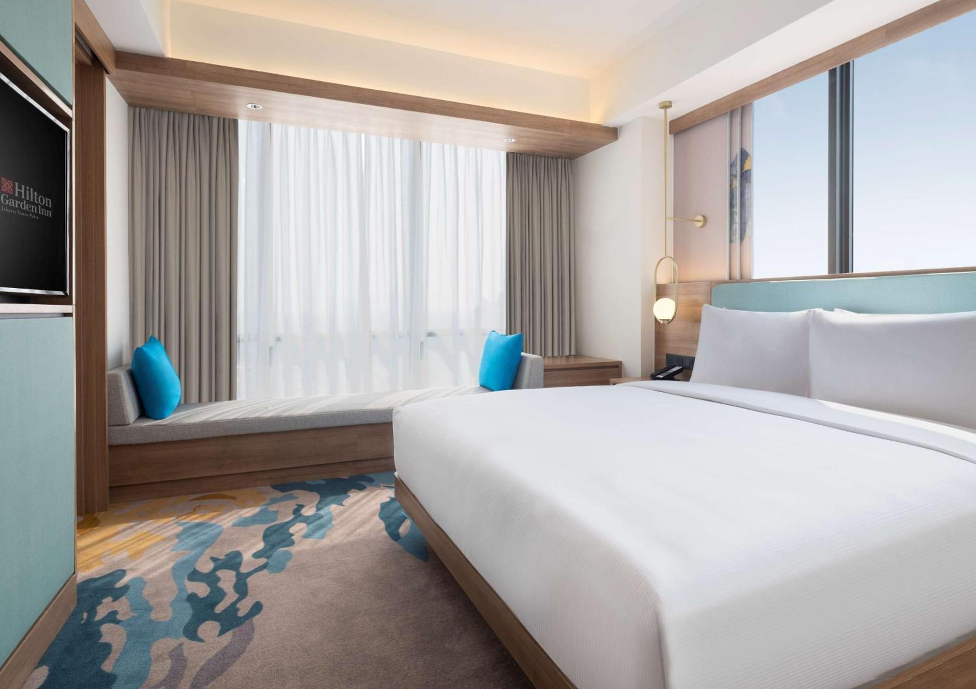 Hilton Garden Inn Jakarta Taman Palem المظهر الخارجي الصورة